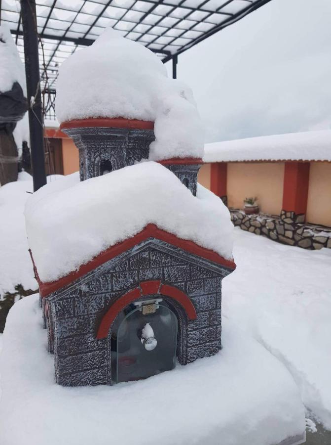Къщи За Гости Ореха Samokov Exteriér fotografie